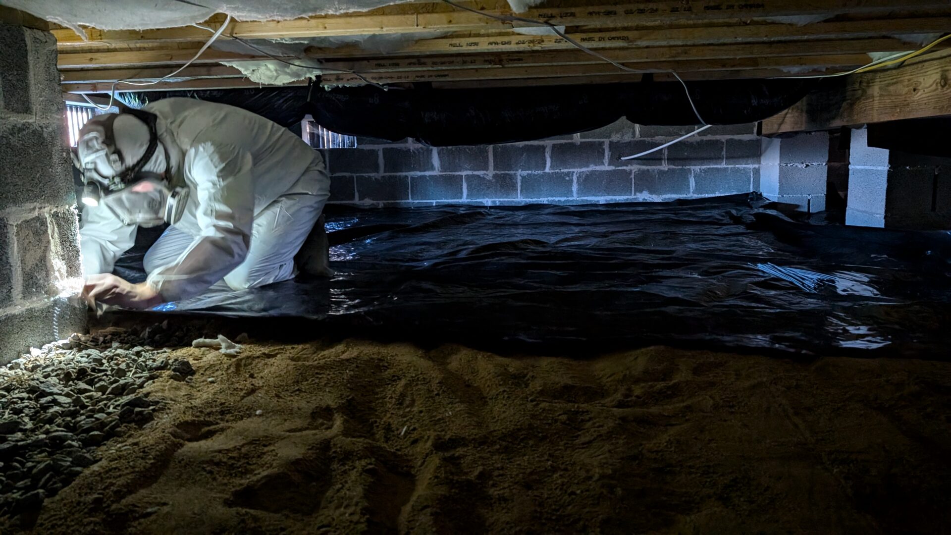 Crawlspace maintenance and moisture protection work